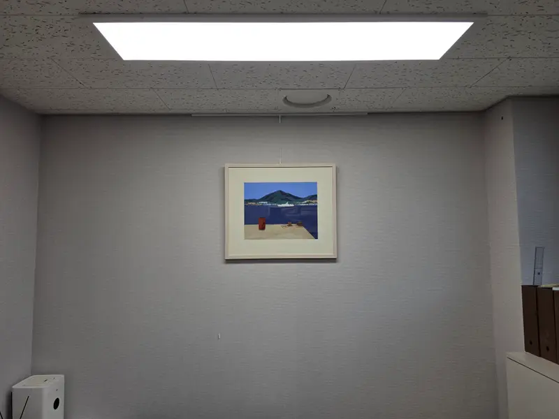 사무실 개인실마다 그림 한 점 설치 사진 8